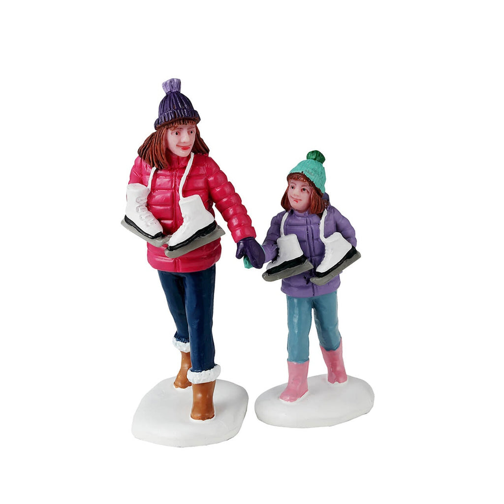 LEMAX 2024 <br> Figurine <br> Skating Sisters