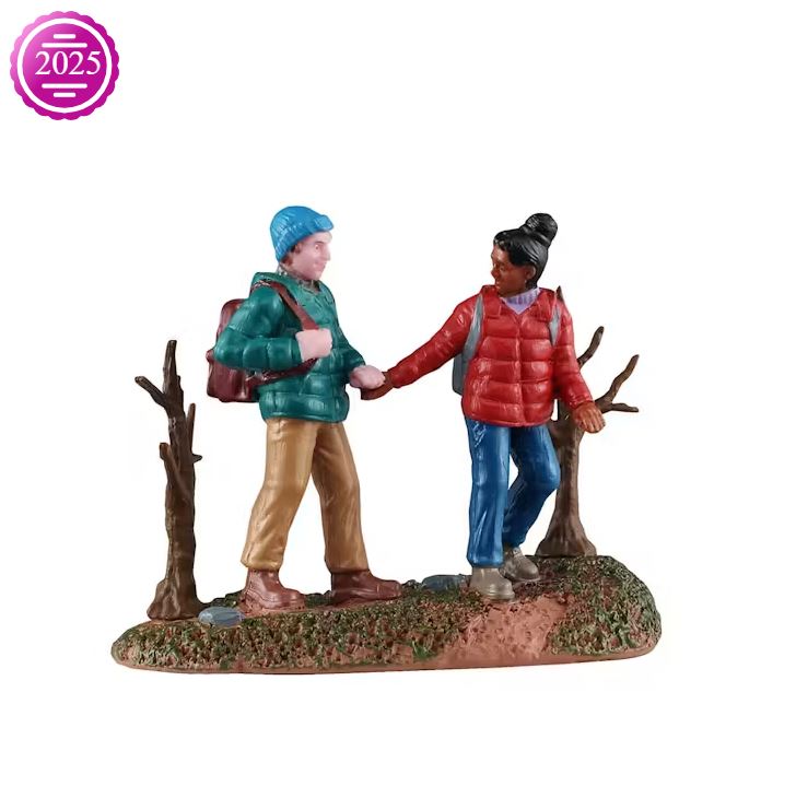 LEMAX 2025 PRE-ORDER <br> Figurine <br> Hiking Couple