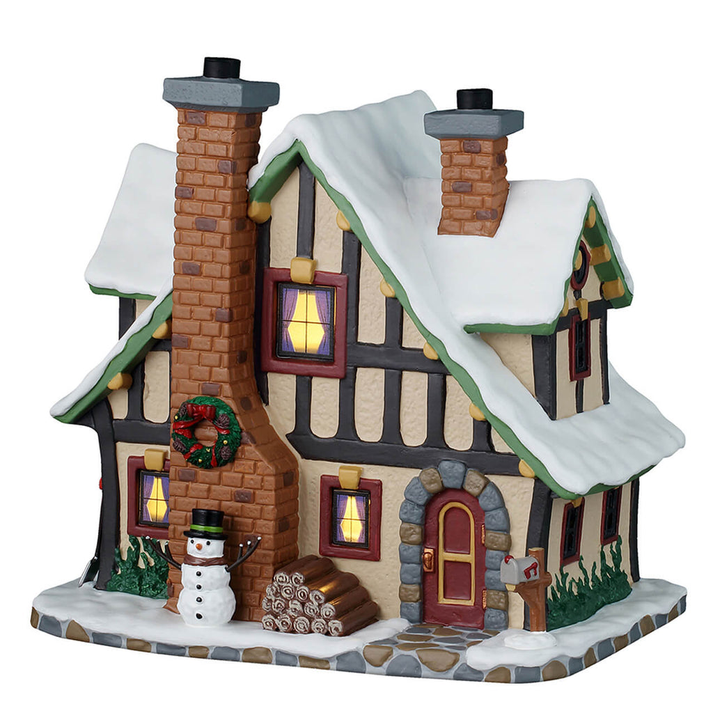 LEMAX 2025 PRE-ORDER <br> Caddington Village <br> Winter Holiday Lodge - $95