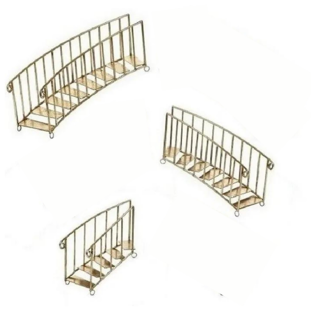 AVAILABLE BY ORDER <br> Mark Roberts <br> Graduated Christmas Staircase <br> Set of 3 <br> Gold