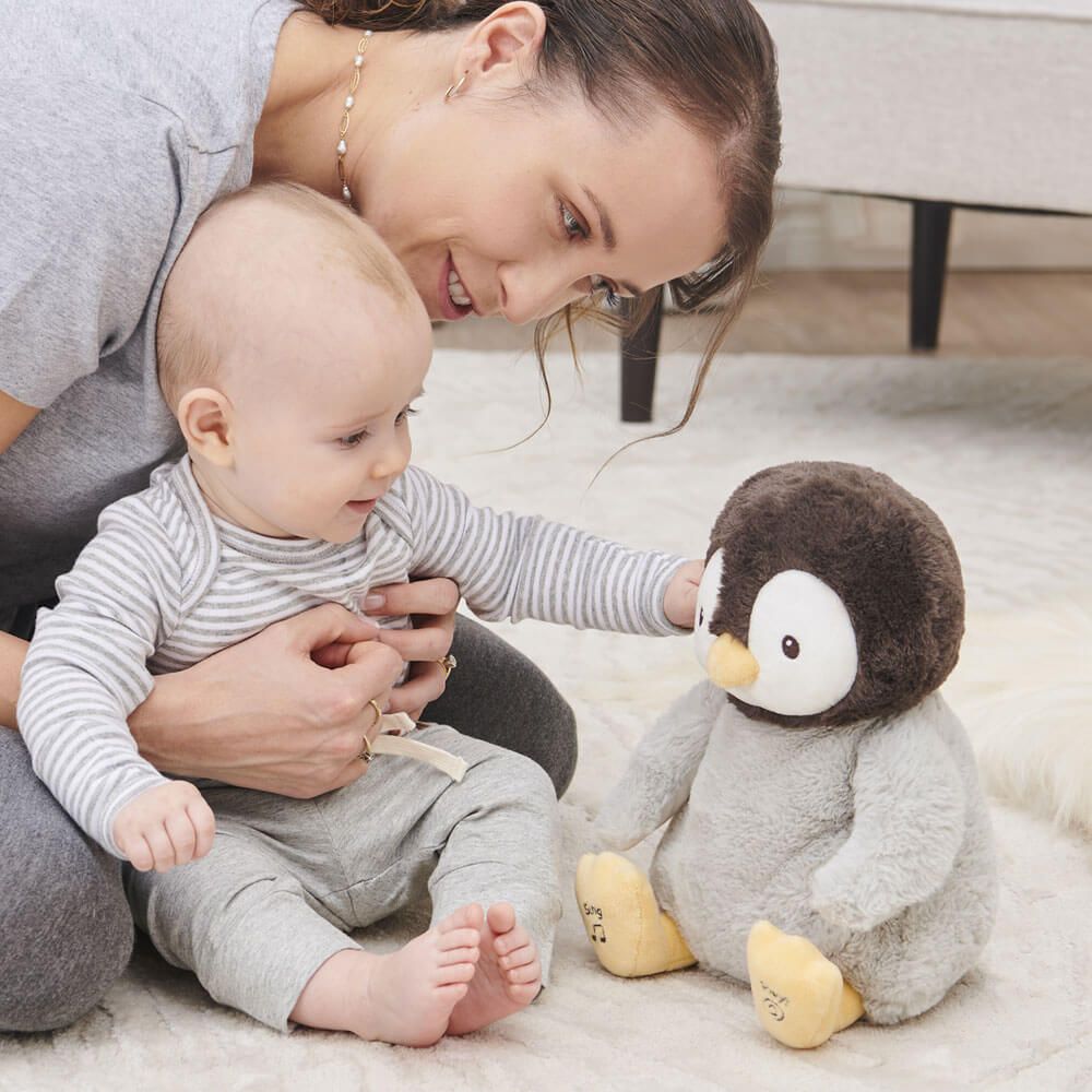 Gund <br> Animated <br> Kissy Penguin Plush Toy