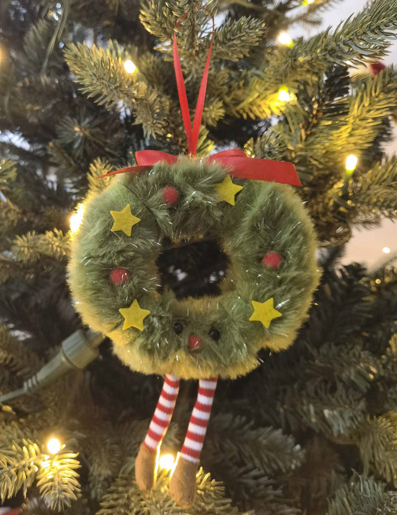 Hanging Ornament <br> Fluffy Wreath Decoration