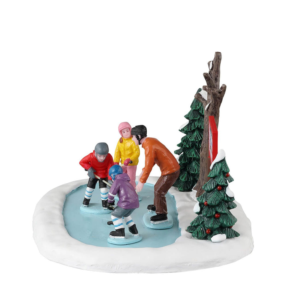 Lemax Table Piece <br> Vail Village <br> Tiny Tikes Hockey Lessons