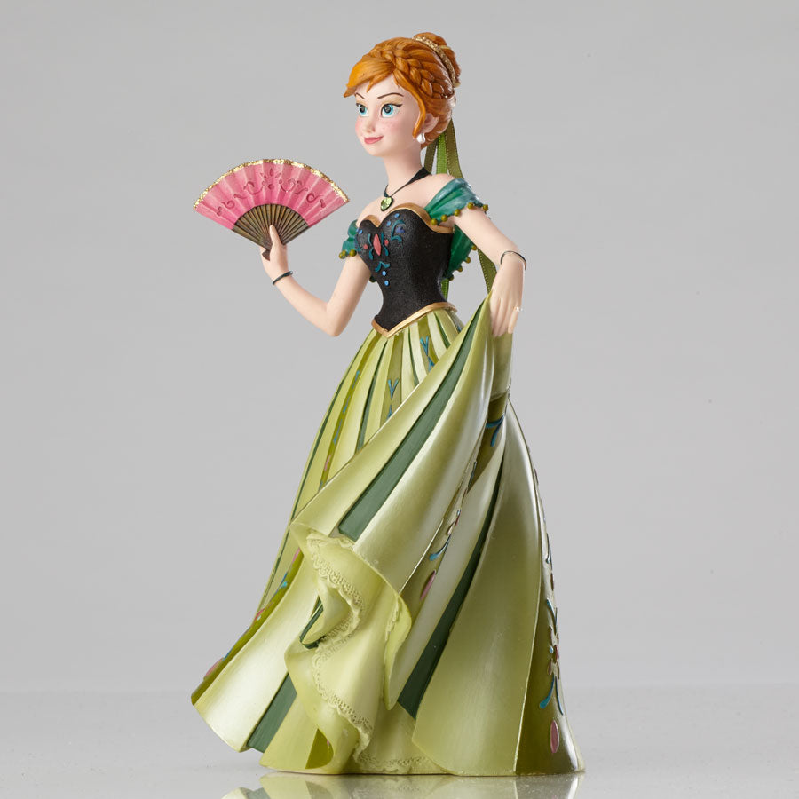 Disney Showcase <br> Couture de Force <br>Anna