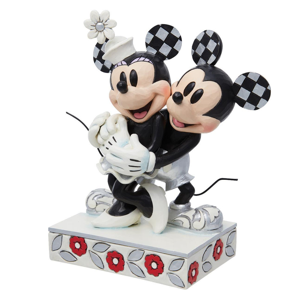 Disney 100 Years <br> Disney Traditions <br>Minnie and Mickey (18cm)<br> "Centennial Celebration"