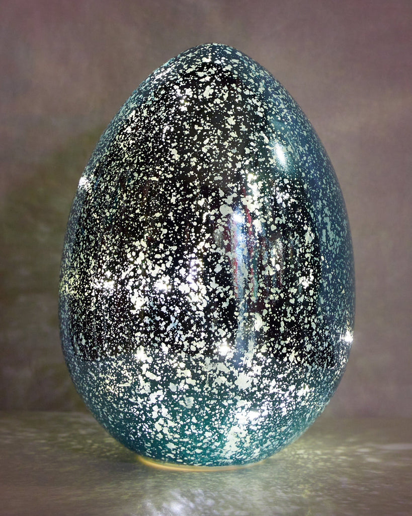 IMPERFECT EGGS <br> CLEARANCE SALE - 50% OFF <br> Light Up Egg - Blue (20cm)