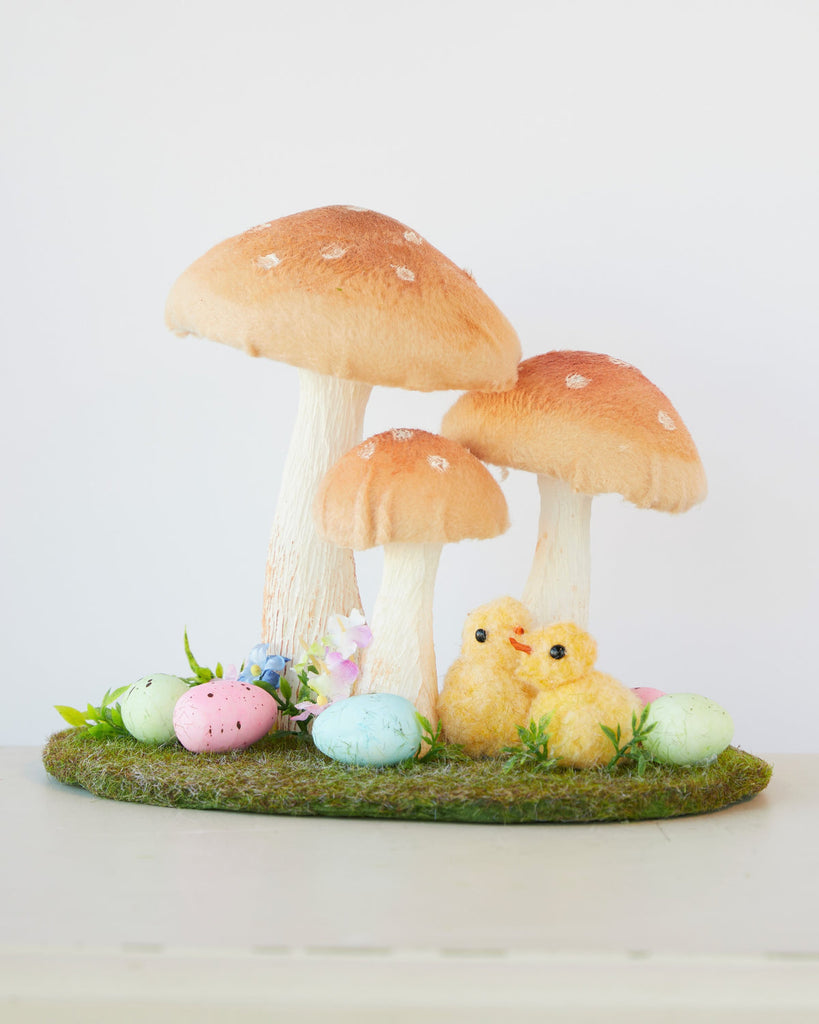 Easter <br> Chicks in the Meadow (20cm)