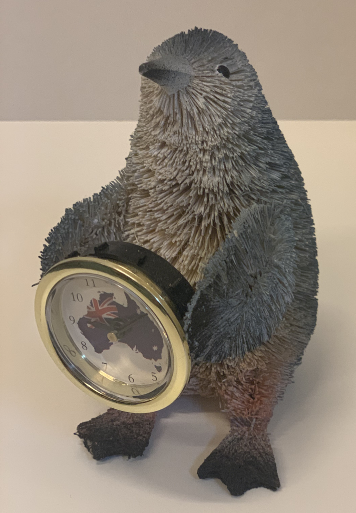 Bristlebrush Designs <br> Penguin Clock